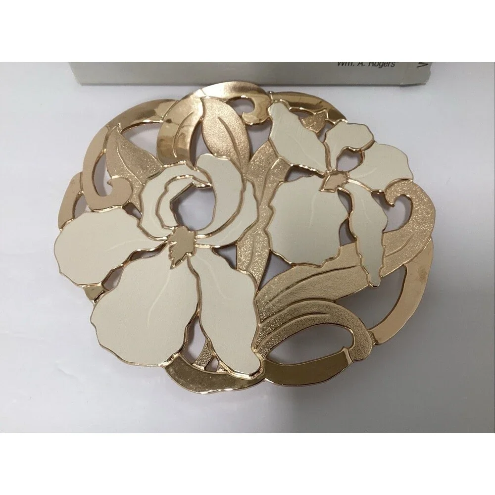 vtg art deco Wm A Roger’s iris trivet wall hanging Oneida gold white Japan